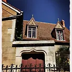 La Devinie Bed & Breakfast 3*
